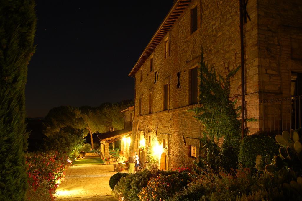 Agriturismo Casale Dei Frontini San Terenziano Ngoại thất bức ảnh