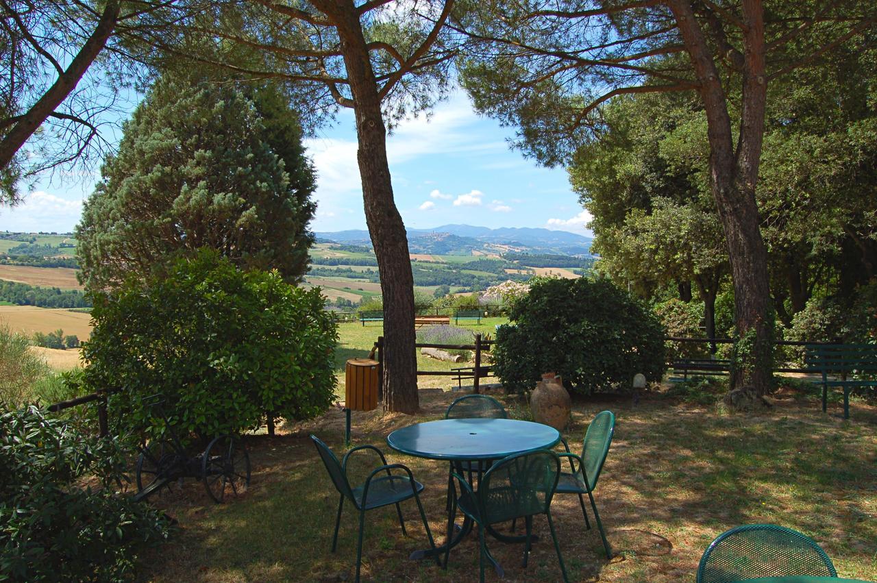 Agriturismo Casale Dei Frontini San Terenziano Ngoại thất bức ảnh