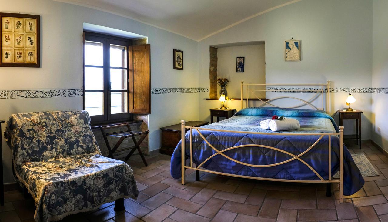 Agriturismo Casale Dei Frontini San Terenziano Ngoại thất bức ảnh