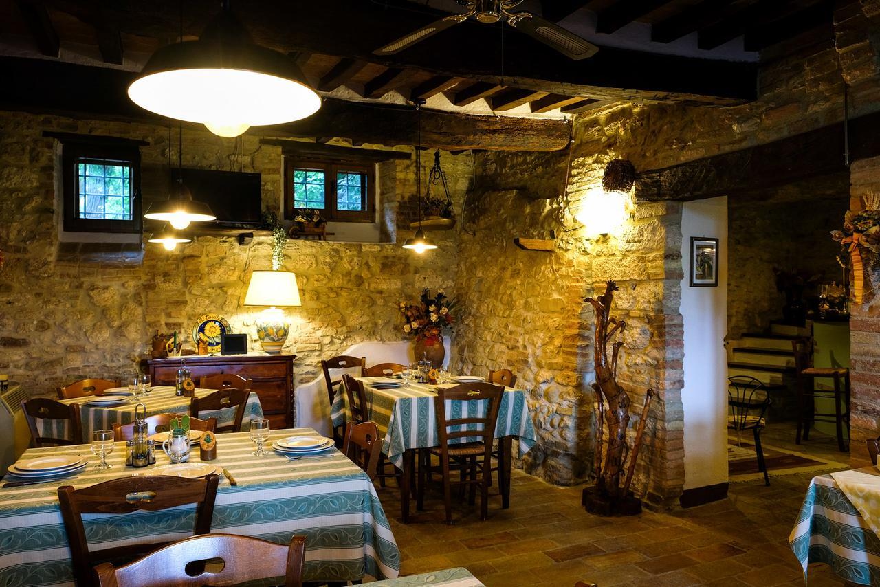Agriturismo Casale Dei Frontini San Terenziano Ngoại thất bức ảnh
